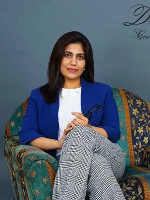 Dr Nischita Muppavarapau